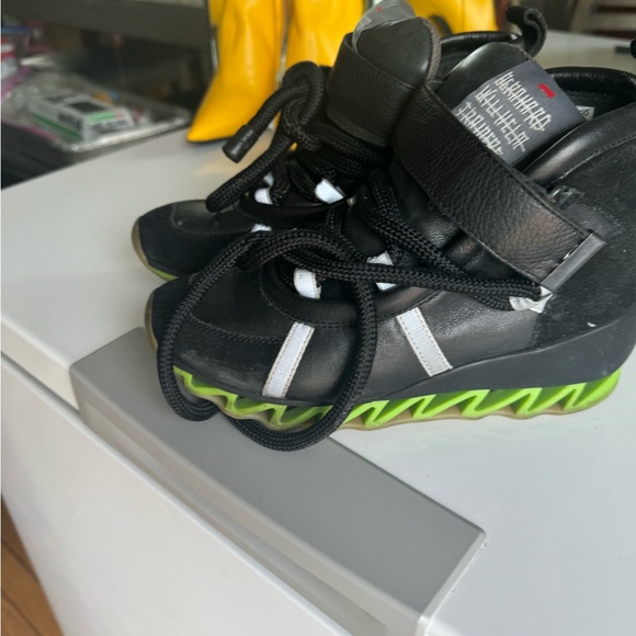 Campers - Picture 2 of 2